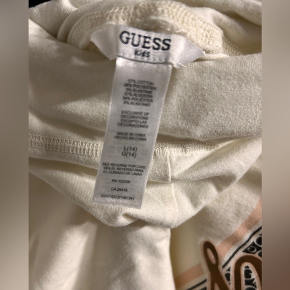 Guess shorts - Picture 3 of 3